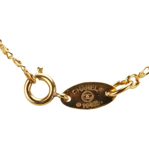 CHANEL Authentic Vintage Gold Logo Necklace - Picture 8 of 9